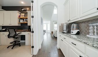 2419 Resort Dr, Heath, TX 75126