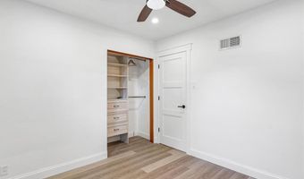 8531 General Grant Ln, Affton, MO 63123