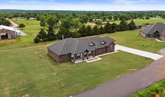1923 Valley Ranch Rd, Blanchard, OK 73010