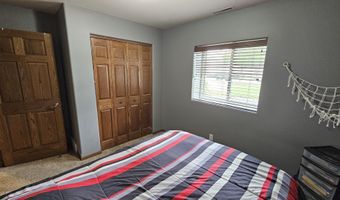 906 SW 16th Ave, Aberdeen, SD 57401