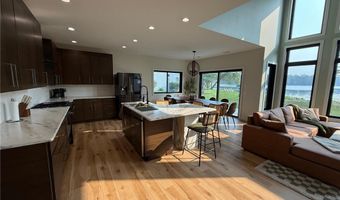 1920 Geneva Rd NE, Alexandria, MN 56308