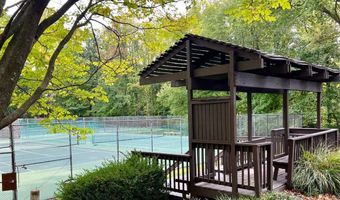 4024 IVA Ln, Annandale, VA 22003
