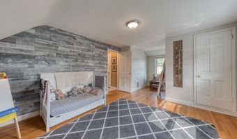 99 Lincoln St, Berlin, CT 06037