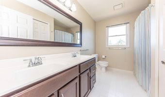 2058 Chardonnay Ct, Ann Arbor, MI 48108