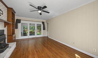 2205 Star Ln, Albany, GA 31707