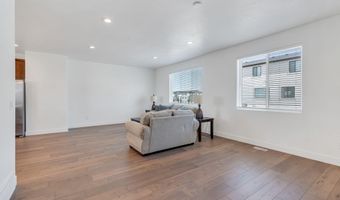 892 W 560 S 215, American Fork, UT 84003