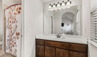 828 Sunflower Ct, Aledo, TX 76008