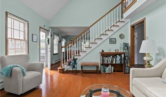 17 Basswood Dr, Bristol, RI 02809