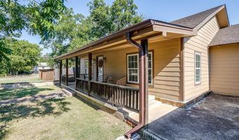 203 E 7th St, Weatherford, TX 76086