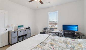 165 Rolling Bend Rd, Alvord, TX 76225