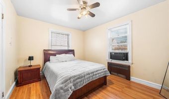 11 Lyman Ave, North Providence, RI 02911
