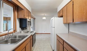 136 Cherry Ln, Burlington, VT 05401