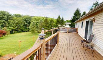 1361 CEMETERY Rd, Montoursville, PA 17754