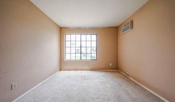 2364 W COMSTOCK Dr, Chandler, AZ 85224