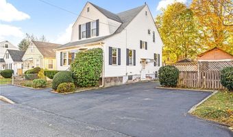 12 Lookout Ave, North Providence, RI 02911