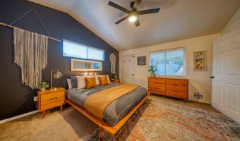 2681 NE Moonlight Dr, Bend, OR 97701