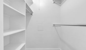 10 Ocean Blvd 4D, Atlantic Highlands, NJ 07716