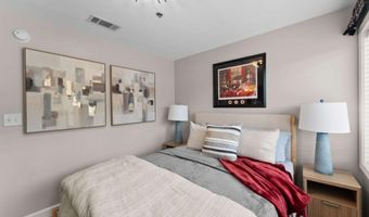 250 W Broad St 205, Athens, GA 30601