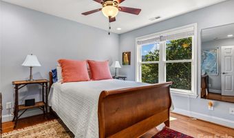 13 Ashley Rd, Asheville, NC 28805