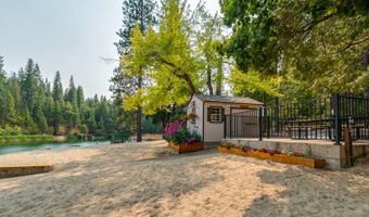 385 Russell Dr, Arnold, CA 95223