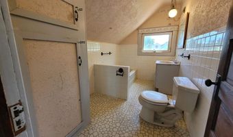 413 5TH Ave, Antigo, WI 54409