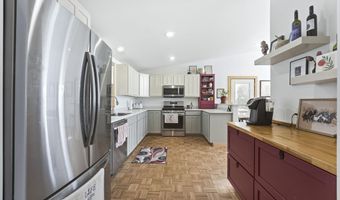 5360 S Highpoint Dr, Albion, IN 46701