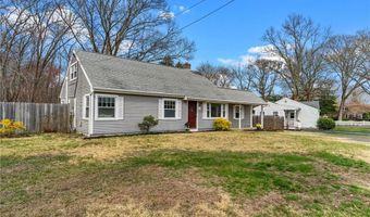 4 Sherbrooke Rd, Barrington, RI 02806