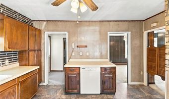 217 Narragansett St, Cranston, RI 02905