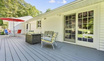 104 Benz St, Ansonia, CT 06401