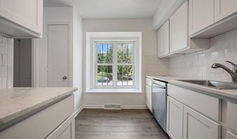 16 HERITAGE Dr, Dover, DE 19904