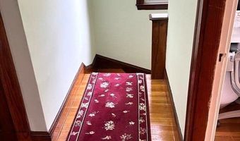 5 Glenmont Rd, Boston, MA 02135