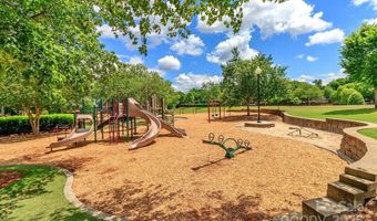 1814 Wilburn Park Ln NW, Charlotte, NC 28269
