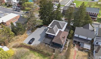 144 W MAIN St, Adamstown, PA 19501
