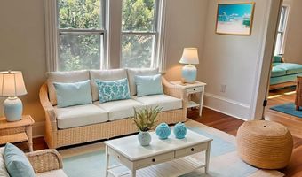 12 WISTAR St, Claymont, DE 19703