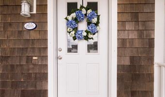 236 Sand Hill Cove Rd B4, Narragansett, RI 02882