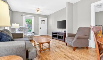 1015 E ELDORADO St, Appleton, WI 54911