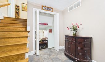 1822 Williams Way E, Anderson, IN 46011