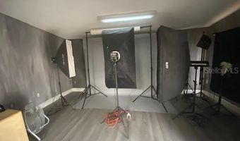 1900 W Colonial Dr, Orlando, FL 32804