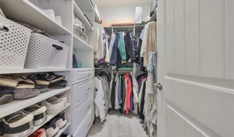 6429 SEASOUND Dr, Apollo Beach, FL 33572