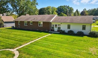 715 Holden Dr, Ashtabula, OH 44004
