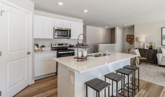 4002 2ND Ave SW, Altoona, IA 50009