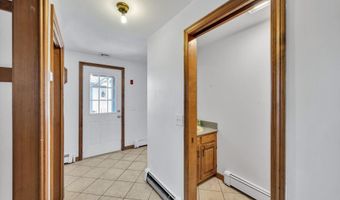 52 Clubhouse Dr, Bourne, MA 02532