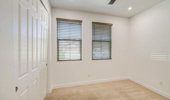 929 E OVERLIN Ln, Avondale, AZ 85323