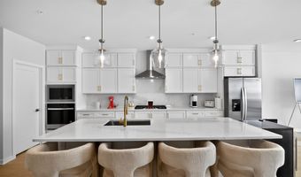 43498 MADISON SPRINGS Ter, Ashburn, VA 20148