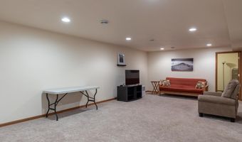 W2567 RIDGEBROOK Court, Appleton, WI 54915