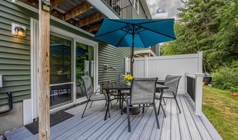 121 Twin Brook Ln 121, Bellingham, MA 02019
