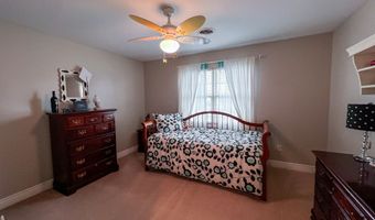 280 Arlington Dr, Batesville, IN 47006