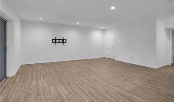 468 W PAR St 468, Orlando, FL 32804