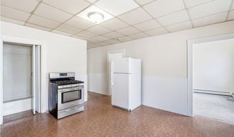 68 WINTER St, Lincoln, RI 02838