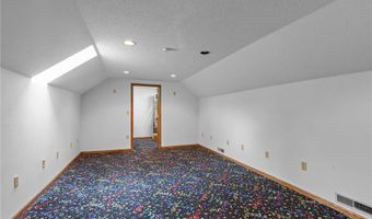 16582 Valley Dr NW, Andover, MN 55304